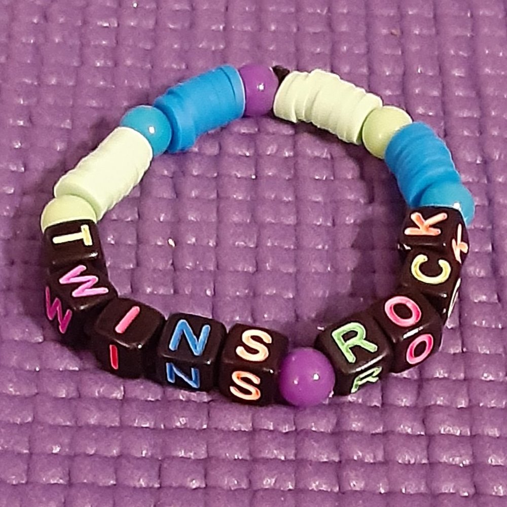 TWINS ROCK Wristbands - Picture 2 of 3